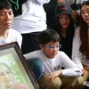 Potret Bimbim Slank di Pemakaman Bunda Iffet