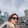 BCL pakai kacamata hitam di hongkong