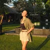 Amanda Rawles liburan di resort Bali