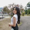 rambut panjang Eca Aura