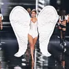 Gigi Hadid bagai bidadari di Victoria Secret