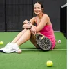 Potret Cantik Nia Ramadhani saat Main Padel