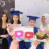 Potret Cantik Sidney Anak Cut Tary Wisuda