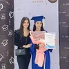Potret Cantik Sidney Anak Cut Tary Wisuda