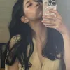 Suzy Selfie Sambil Manyun