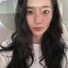 Suzy Cantik Paripurna Saat Selfie