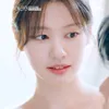 Jung So Min juga menatap penuh cinta