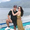Denny Caknan dan Bella Bonita di Danau Toba