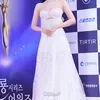 Aktris Top yang Jadi Sorotan di Red Carpet Blue Dragon Series Awards 