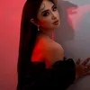 Dewi Perssik Selalu Tampil Totalitas
