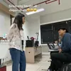 Potret Dian Sastro Jadi Dosen