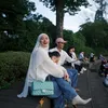 Dinda Hauw &amp; Rey Mbayang