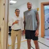 Riky F Saleh berfoto dengan Brandon Jawato