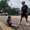 Potret El Barack Anak Jessica Iskandar ke CFD Naik MRT
