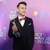 Eza Gionino Terima Penghargaan Aktor FTV Paling Ngetop