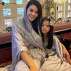 Farah Quinn dan Amaira