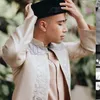Potret Ganteng Vidi Aldiano di Acara Pengajian Jelang Menikah dengan Sheila Dara