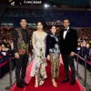 Dian Sastrowardoyo Pakai Kebaya