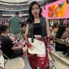 Potret Gaya Tiara Andini Nonton Konser BLACKPINK