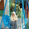 Yeni Inka Antar Anak Sekolah PAUD