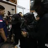 Ibunda Vadel Badjideh Pingsan Setelah Anaknya Divonis 9 Tahun Penjara