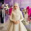 Inara Rusli Cantik dengan Gaun Pengantin