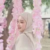  Inara Rusli Catwalk di Fashion Show