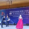 Inara Rusli Dapat Penghargaan di Korea Selatan