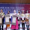 Inara Rusli Dapat Penghargaan di Korea Selatan