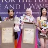 Inara Rusli Dapat Penghargaan di Korea Selatan