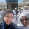 Pengalaman Ira Wibowo Umrah