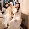 Irish Bella Liburan ke Bangko