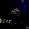  Ivan Gunawan Beri Kejutan di Konser Rossa
