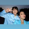 Kompak Pakai Baju Adat Jawa