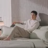 Potret Ji Chang Wook yang Ganteng Kebangetan Saat Syuting Iklan Produk Sprei 