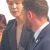Potret Jimin BTS di Paris Fashion Week SS26