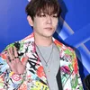 Kangin Pakai Jaket Warna-warni