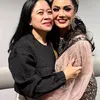 Potret Kebahagiaan Kris Dayanti di Konser Singapura