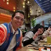 Potret Kedekatan Adrian Maulana dengan Keluarga