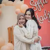 Syifa Hadju dan sang ibu