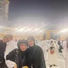 Syifa Hadju umrah sama ibu