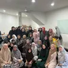 Zaskia Gotik Jualan Baju