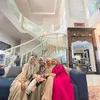 Zaskia Gotik Jualan Baju