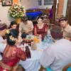Potret keluarga Anang, Kris Dayanti, Aaliyah di pernikahan kakak Sarah Menzel