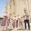 Oki Setiana Dewi Kini Berenam Hidup di Mesir