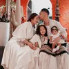 Potret Keluarga Siti Badriah Bareng Krisjiana dan 2 Anak