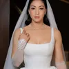 Kerenina Sunny stunning dengan gaun pengantin