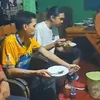 Potret Kesederhanaan Duta Sheila on 7