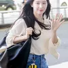 Kim Ji Won di Bandara Menuju Indonesia