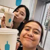  Laura Basuki Suka Minum Kopi